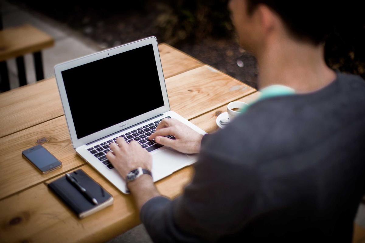 engineering tech and healthcare the best paid apprenticeship sectors in britain